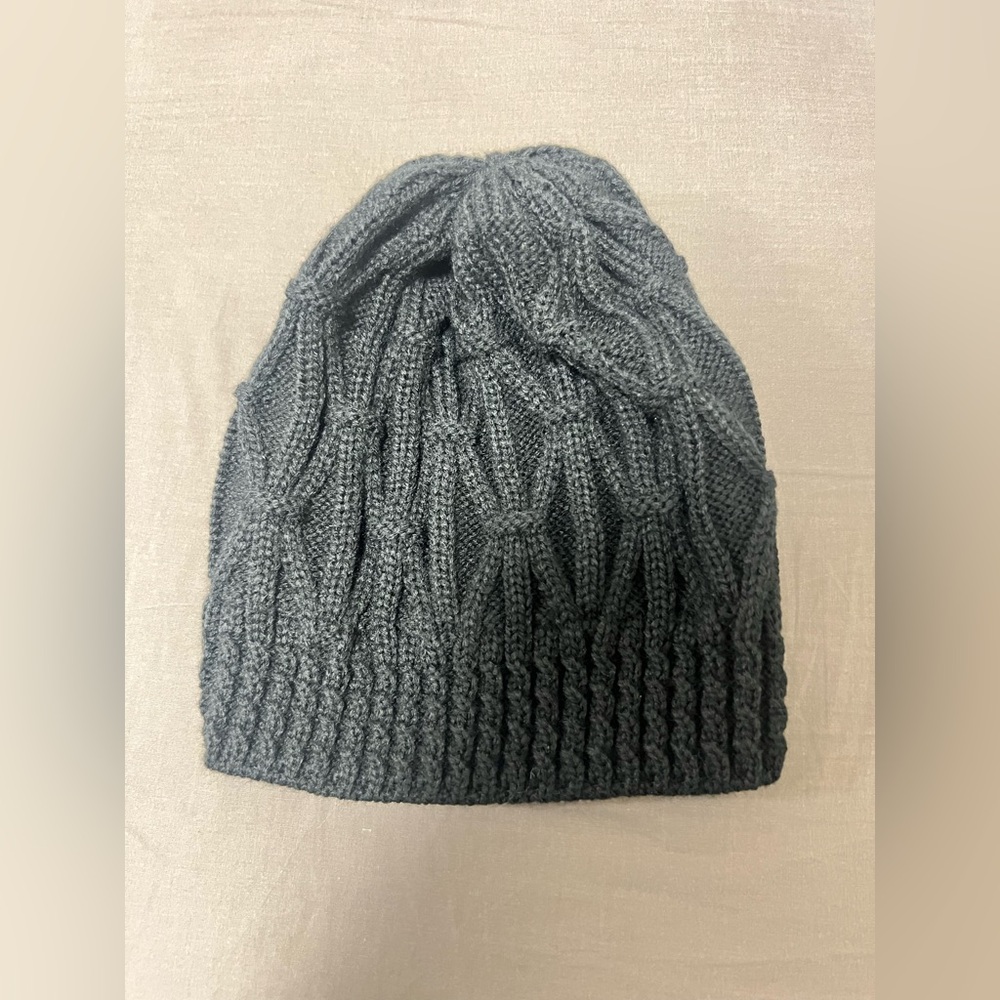 New Kangol Hat Quilted Bucket Hat Gap Cable Knit Poof Beanie pom pom hat - Picture 12 of 13